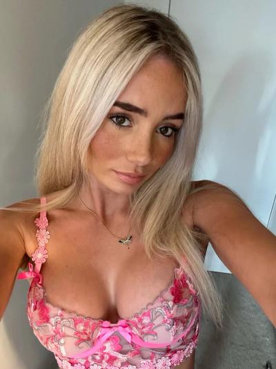Rose Cassidy 🌹